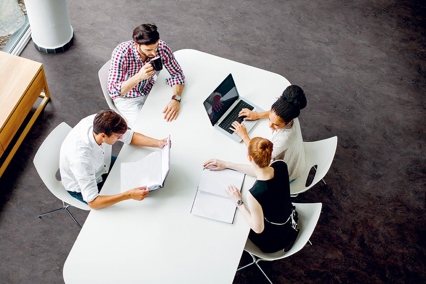 nordic-stone-peaople-office